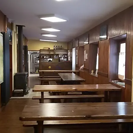 Rifugio Campo Base מלון